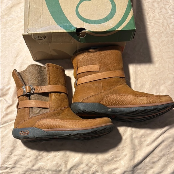 Women’s Chaco Brown Ankle Boots - Picture 8 of 8